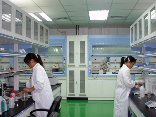 昆山某某塑胶股份有限公司